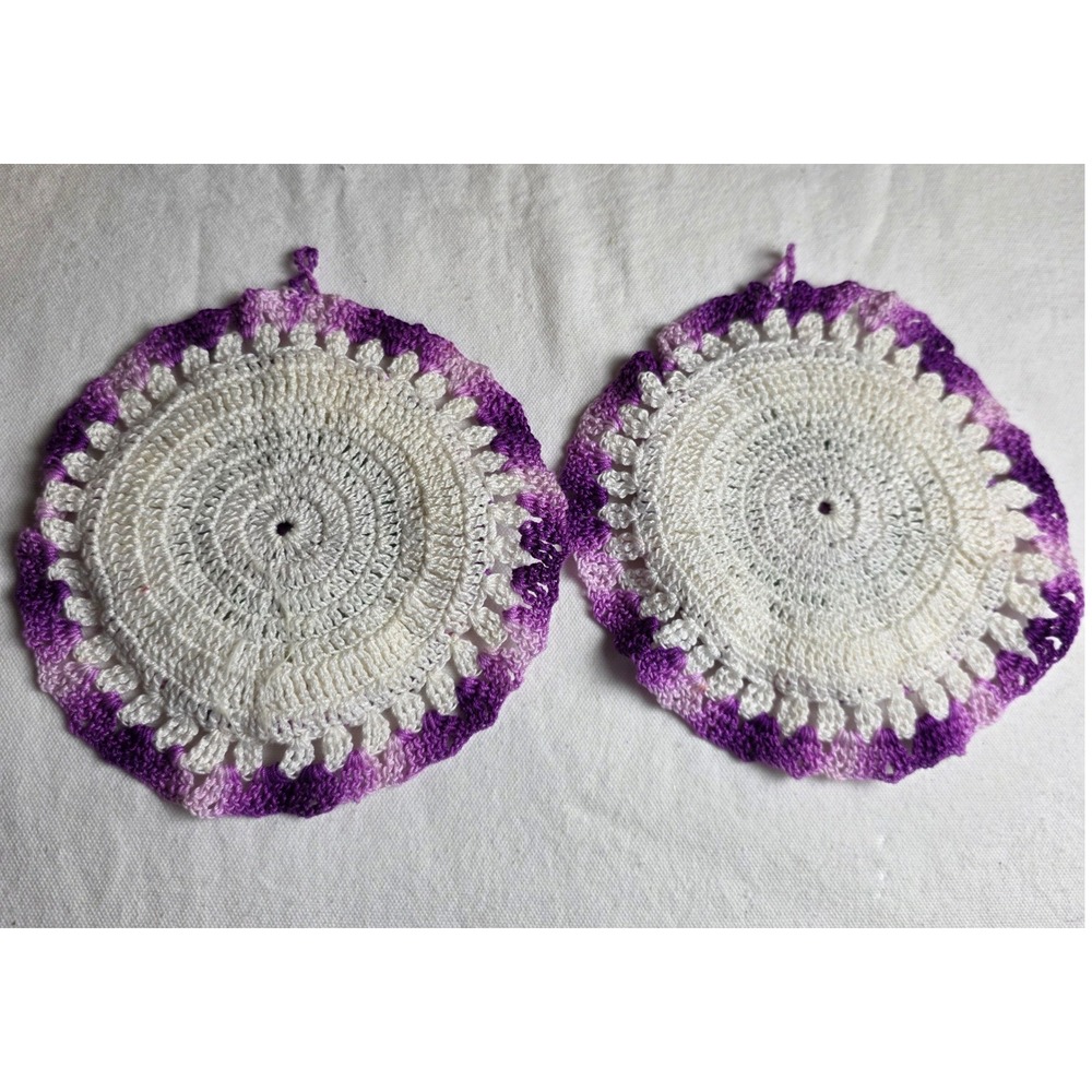 Handmade Crochet Potholders Set of 2 Purple White Floral Rose Pinwheel Hot Pads - Picture 6 of 6